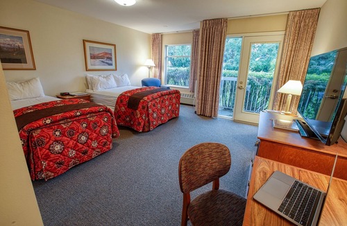 Fairbanks Hotel | Bear Lodge