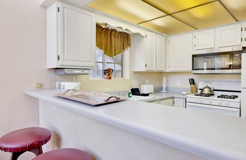 Big Bear Lake Cabin | Bear Mountain Resort Chalet - Walk to Ski/Golf/Hiking- Essentials Included