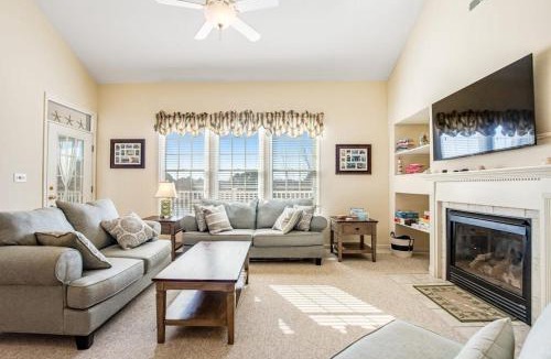 Ocean View House | Bear Trap Dunes - 60F October Glory