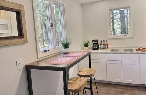 Killington Ski Chalet | BearHaus Central AC, HUGE Hot Tub, Awesome FirePit