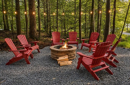 Killington Ski Chalet | BearHaus Central AC, HUGE Hot Tub, Awesome FirePit