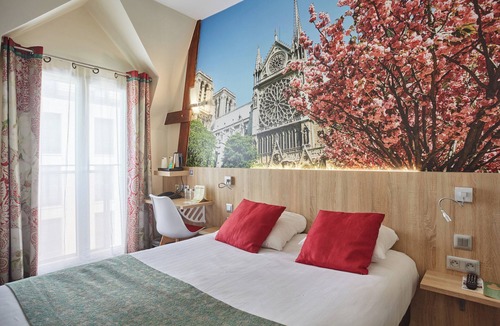 Grenelle Hotel | Beaugrenelle Tour Eiffel