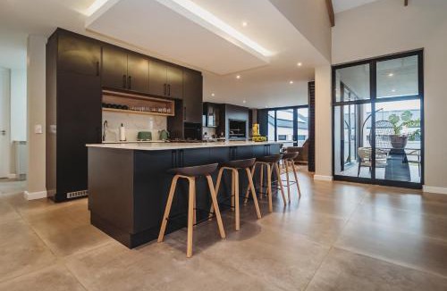 George Villa | Beaumont House
