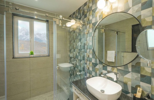 Palampur Apartment | Beaumont