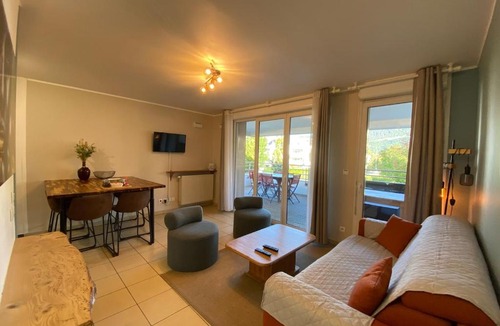 Seynod Apartment | Beauregard- Charmant 2 chambres, terrasse & garage