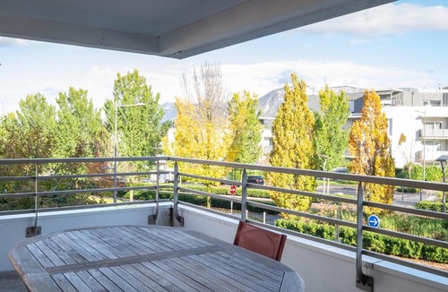 Seynod Apartment | Beauregard- Charmant 2 chambres, terrasse & garage