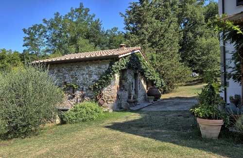 Cicogna Villa | Beautiful private villa for 10 people with private pool, A/C, WIFI, TV and pets allowed