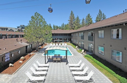 South Lake Tahoe Apartment | Beautiful 1 bedroom unit at resort, sleeps 4