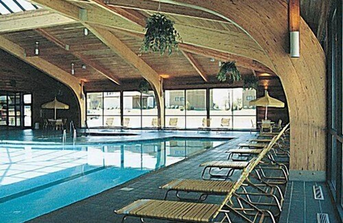 Mishicot Apartment | Beautiful 1 bedroom unit at resort, sleeps 6