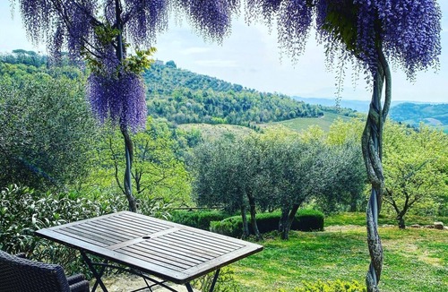 Montelovesco Cottage | Beautiful 16th Century Stone Cottages to Rent