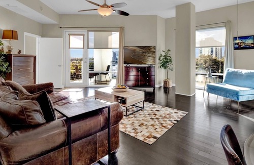 South Eola Apartment | Beautiful 2/2 DOWNTOWN apartment in Orlando