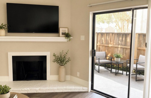 Westchase Condo | Beautiful 2-Bed/2-Bath Condo w/AC in a Prime, Central Area