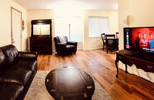Central District Apartment | Beautiful 2-bed 2 bath, UW Harborview, Virginia Mason & other downtown Hospitals