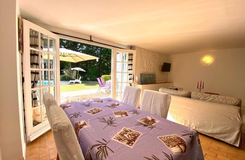 Baleyssagues Cottage | Beautiful 2 Bedroom, With En-Suite, Gite, Close To Duras, With Stunning Views