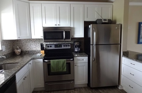 Iona Condo | Beautiful 2 bedroom, 2 bath near Sanibel Island!