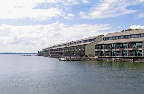 Seven Coves Apartment | Beautiful 2 bedroom unit at resort, sleeps 6