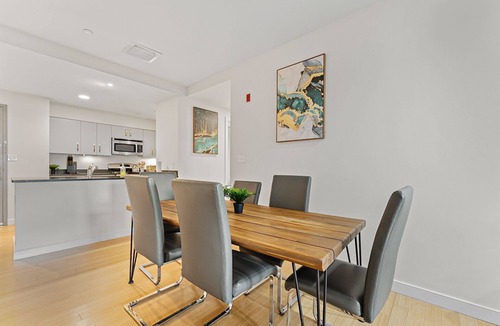 Columbus Park - Andrew Square Apartment | Beautiful 2BD/2BA in Southend Boston 7983