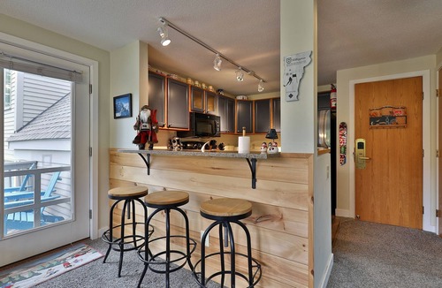Killington Condo | Beautiful 2BR/2BA Fall Line Condo w/Mountain Views, Pool, Hot Tub, Sauna, Shuttle. G2B