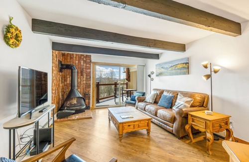 Wildernest Condo | Beautiful 2BR condo located next to hiking trails!