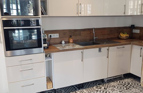 Saint Philippe Apartment | Beautiful 3 Bdrs Apt in Center of Nice, half a mile from Promenade des Anglais.
