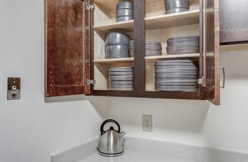 Prudential - St. Botolph Apartment | Beautiful 3BR 2BA Condo in back bay heart