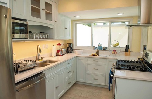 Frydendal Villa | Beautiful 3BR/4BA villa footsteps from beach