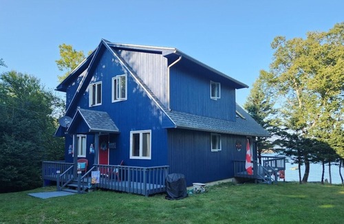 Campobello Island Cottage | Beautiful 4 Bedroom Oceanfront Cottage on the Bay of Fundy on Campobello Island