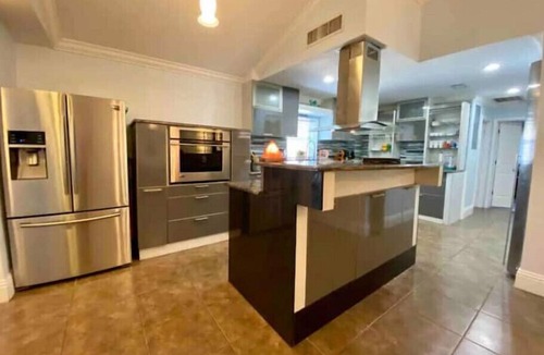 Windermere House | Beautiful 4 Bedroom Farm House