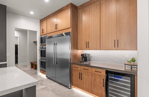 Virgin House | Beautiful 5 bd/6 bath - Zion's Edge, Kolob Canyon, Private Pool, Hot Tub, Views!