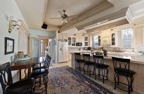 Avalon House | Beautiful 5 bdrm, 3 bath Bayfront home w/fabulous views, boat slip, large pier, & floating dock.