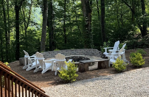 Franklin Cabin | Beautiful 7 Br Log Cabin Located In Smoky Mtns