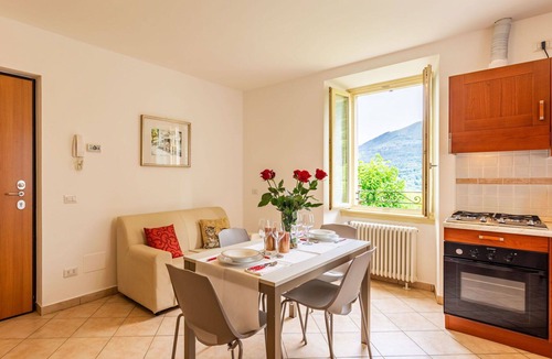 San Fedele Intelvi Apartment | Beautiful apartment for 2 people with WIFI, TV and parking
