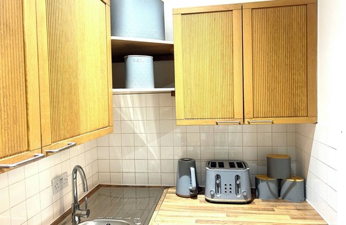 Coldharbour Apartment | Beautiful Abode in Brixton