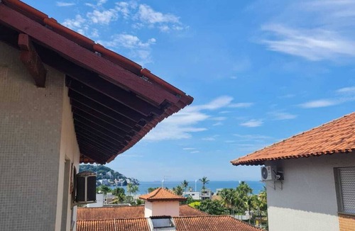 Loteamento Joao Batista Juliao Apartment | Beautiful and comfortable apartment in Guarujá, 250m from Enseada Beach.