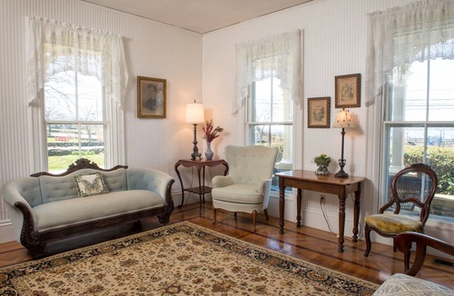 Little Compton House | Beautiful and Spacious Farmhouse with Stunning Ocean Views and Greenhouse Garden
