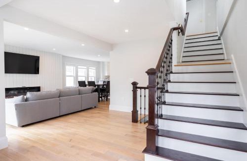 West Somerville Apartment | Beautiful and Spacious 3BD Condo in Somerville