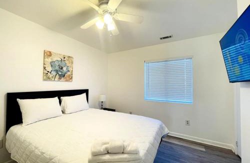 North Myrtle Beach Apartment | Beautiful and Tranquil Cherry Grove Beach