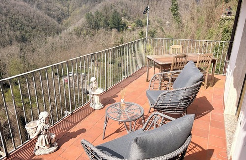 Coreglia Antelminelli House | Beautiful and very comfortable 3-bedroom house in enjoyable Tuscany Village