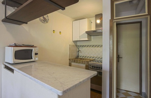 Pieve a Nievole Apartment | Beautiful apartment for 3 guests with pool, WIFI, hot tub, TV, patio and pets allowed