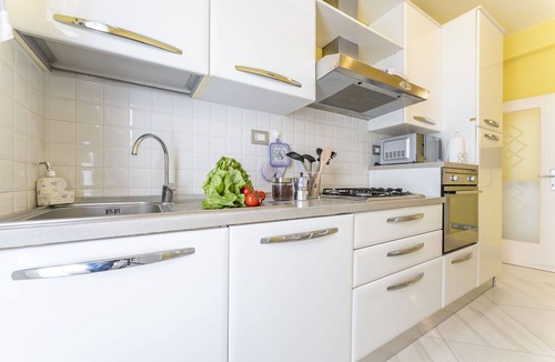 Margine Coperta-Traversagna Apartment | Beautiful apartment for 6 guests with A/C, WIFI, TV, terrace and pets allowed