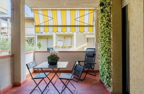 Torre del Lago Puccini Apartment | Beautiful apartment for 4 guests with A/C, WIFI, TV and patio