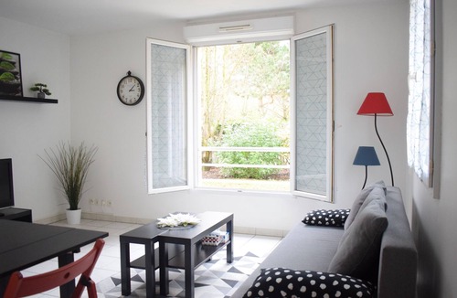 Corbeil-Essonnes Apartment | * BEAUTIFUL APARTMENT IN QUIET AREA *