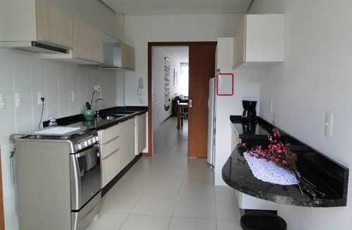 Lagoa Pequena Apartment | Beautiful apartment in front of the sea with view of the beach - 3 suites for 8 people