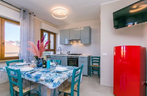 San Vincenzo Apartment | Beautiful apartment for 6 people with A/C, WIFI, TV and balcony