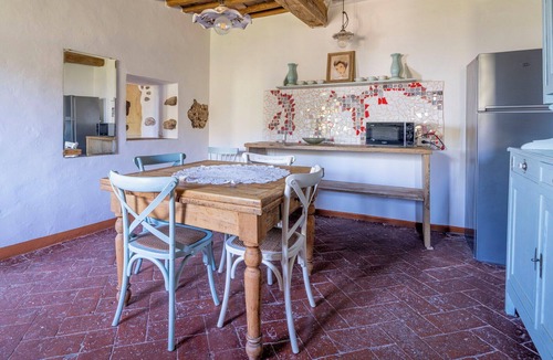 Montecatini Val di Cecina Apartment | Beautiful apartment for 7 guests with WIFI, TV, pets allowed and panoramic view