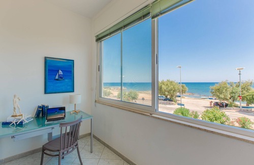 Specchiolla Apartment | Beautiful apartment for 5 guests with A/C, WIFI, TV and terrace, close to Ostuni