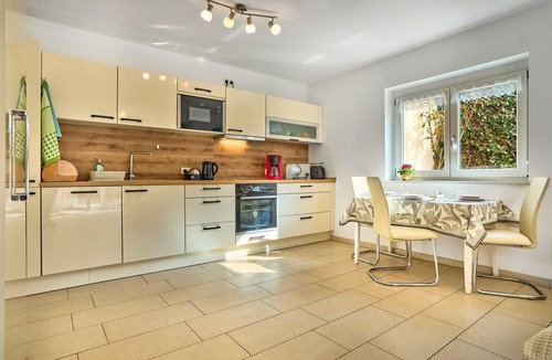 Bad Abbach Apartment | Beautiful apartment (65sqm) with terrace and garden