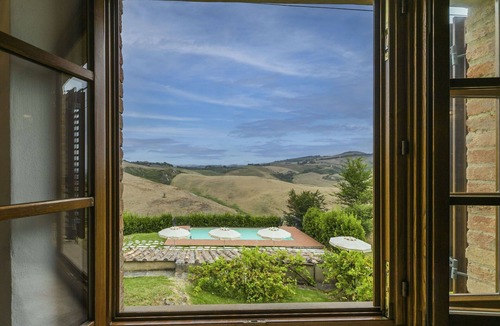 Volterra Apartment | Beautiful apartment for 4 guests with pool, WIFI, TV and pets allowed