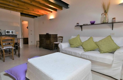 Este Apartment | Beautiful apartment for 4 people with WIFI, A/C and TV