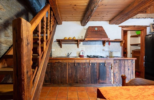Avise Apartment | Beautiful apartment for 4 people with WIFI, TV and pets allowed
